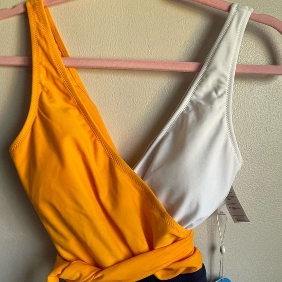 CUPSHE One Spice Wrap Color Block Swimsuit NWT - Picture 8 of 9